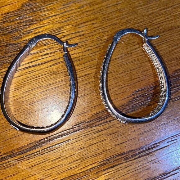 Chrystina Chrystal Sparkling Hoop Earrings Fine silver plated - Picture 3 of 9